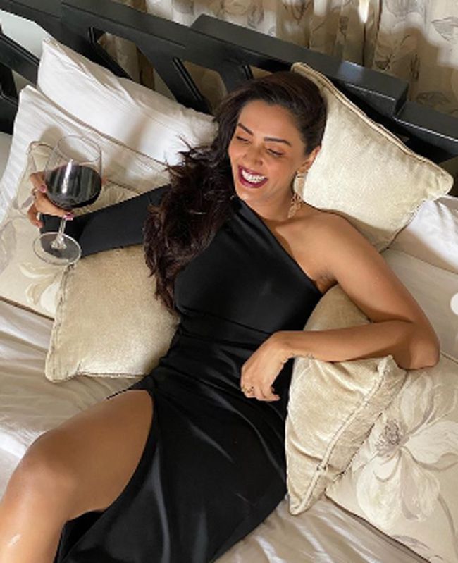 Akshara Gowda Instagram Images